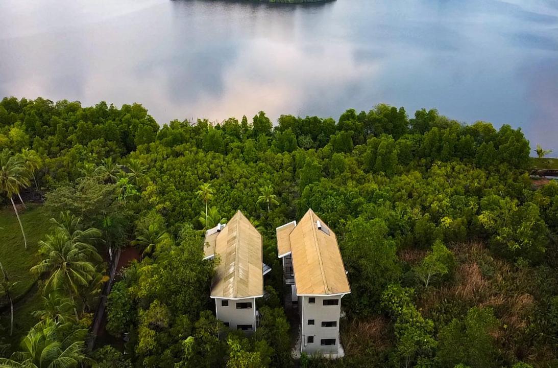 Karawwa Luxury Villas Hikkaduwa Exterior photo
